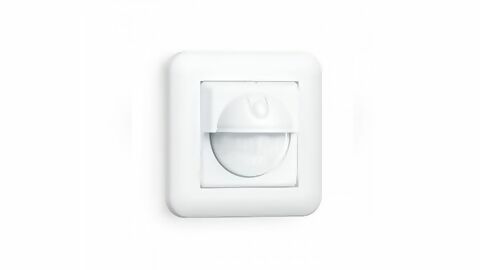 ls-bewegungsmelder-ratgeber-kleine-teaser-ir-180-up-easy.jpg