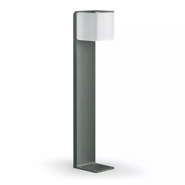 Die Steinel GL 80 C ist eine moderne LED-Wegeleuchte, die sich durch ihr elegantes und minimalistisches Design auszeichnet. Sie eignet sich ideal zur Beleuchtung von Wegen, Einfahrten oder Gärten und bietet dank ihrer smarten Steuerungsfunktion eine komfor
