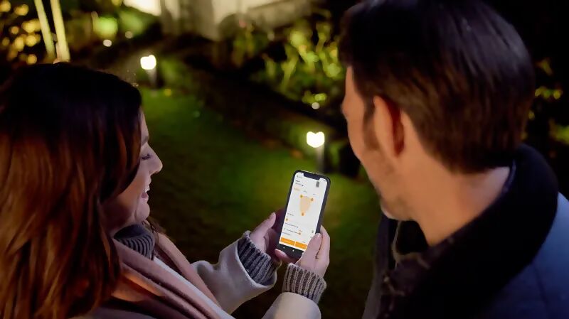 ls-steinel-connect-smarte-licht-box-connect-schritt2-app-herunterladden-und-vernetzen.jpg